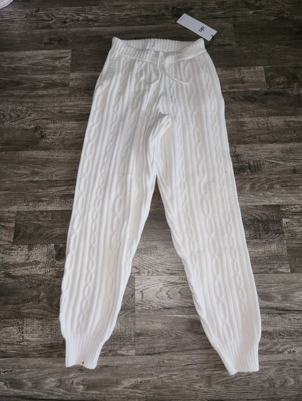 Alo Cable Knit Wintet Bliss Pant